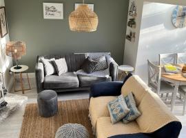 Clifden Charm ,3 Bedrooms , 4 Beds,2 Bathrooms, Hotel in Clifden