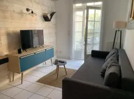 Appartement avec terrasse à 20 de la plage