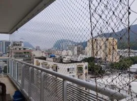 Apartamento 3 Quartos em Botafogo com Piscina