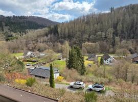 Erkensruhr EIFEL Glück - walking & relaxing TOP view, Hotel in Simmerath