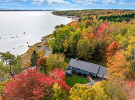 Oceanfront Acadia Views Arcade Game Room Pets Ok, Hotel in Surry