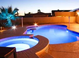Private Pool, Spa! Updated Home Near London Bridge