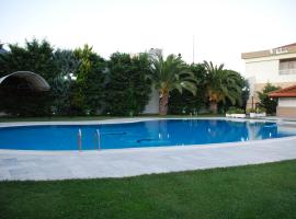 Cavallari Palace Hotel Suites, хотел близо до Казино „Риджънси Монт Парнес“, Атина