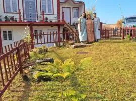 Balcony Cottage Views, Warmth, & Homely Flavours