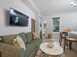 Cozy and Modern 3BR Apartment 5min to PATH to NYC