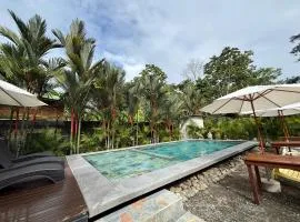 Hotel Mauka Boutique Villas