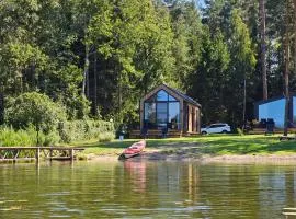 Makosieje Modern House-bon turystyczny,nowoczesna stodoła 10 m od jeziora,ogrzewanie,wifi