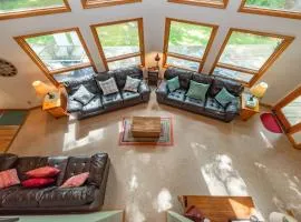 Sylvan Sweet by Railey Vacations