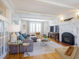 Kentville Gem Heritage Style, Modern Comfort, hotel di Kentville