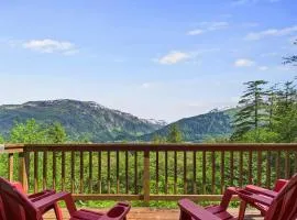Scenic 3BR Retreat w Ocean & Mountain Views