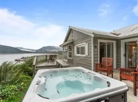 The Point Partial - Hot tub - Sauna - view of San Juan Bay - Pet Friendly