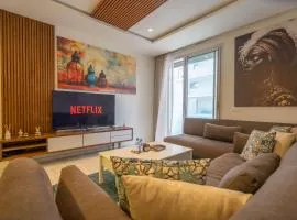 Modern CFC Flat with Terrace Gym & City Views