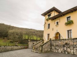 Casa Moran Vallelafuente I, Hotel in La Robellada de Onis