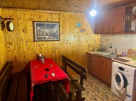 Апартамент за нощувки с механа ПРЕСТИЖ، فندق في بليفين