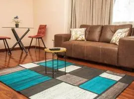 Classic Iconic Apartment - Bulawayo City Centre