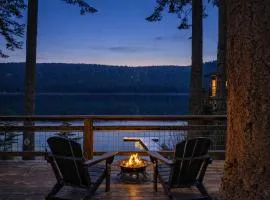 Doc Roy's Legacy on Fish Lake by NW Comfy Cabins