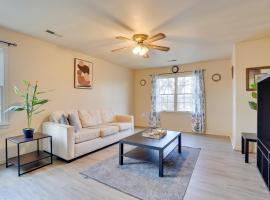 Walk to Fairgrounds! Hagerstown Townhome with Deck, Hotel in Hagerstown