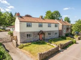 Dulcote Gem 3 Bed 3 Bath Parking & Cathedral Views