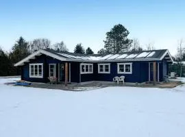 Stunning Home In Løgstør With Sauna