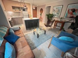 Quillota Hermoso Departamento 1 Dorm céntrico estacionamiento incluido, hotel din Quillota