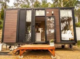 Wattle Grove Hideaway by Tiny Away