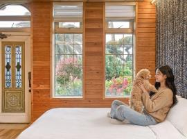 Seogwipo Neulbada Pet Pension, hotel a Seogwipo