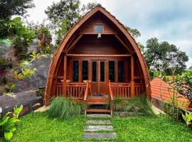 Pondok Bali Eco Living Guesthouse、Penebelのホテル