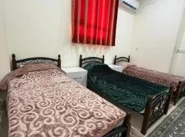 Comfy ground floor family home near Holy Shrines