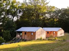 Bungalow toilé avec terrasse pour 4 à Martiel - API-1-52-1505