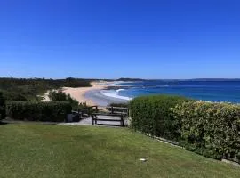 Bunkys By The Sea Holiday House