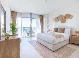 1BHK Al Reem Apartment with City Views