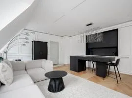 Luxury apartment in Old Town and free reserved Parking