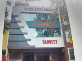 Hotel O Royal Grand, hotel v destinácii Deoria