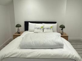 Whitford living 2, hotel em Jarrow