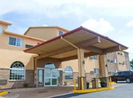 Super 8 by Wyndham Kansas City