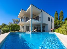 VILA PALISKA, viešbutis Puloje