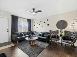 HighlandHouse - Posh Downtown Escape، فندق في ليس سوميت