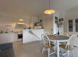 355 Charmant appartement en rez-de-chaussée, à deux pas de la plage, avec parking