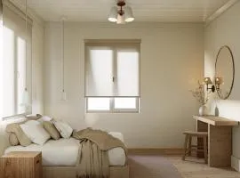 Two bedroom apartment and Open plan studio in central Fiskardo