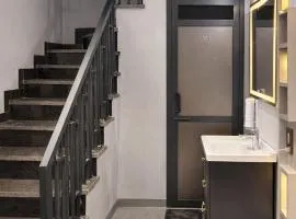 Hotel Next Level Amritsar !! Large Parking ! Lift ! Near Bus Stand & Golden Temple ! Newly Built