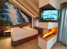 Aria Alpina Guest House Affittacamere, hotel em Predazzo