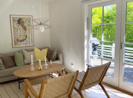 Cozy cabin in Fasalt, hotel in Orkelljunga