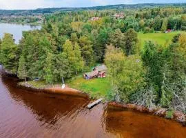 Lake Front Home In Leksand With Lake View