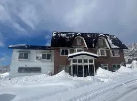 Togari Sunshine Lodge