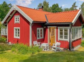 Cozy Home In Tostared With Sauna, Hotel in Tostared