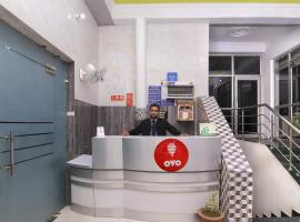 HOTEL O JMD INN, hotel in Gomti Nagar