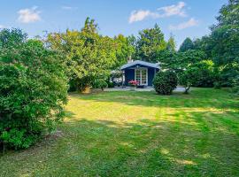 Amazing Home In Hundested With Wifi, Hotel in Hundested