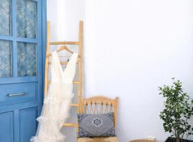 YouGa Nest, hotelli kohteessa Vívlos