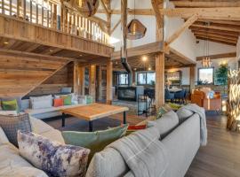 Ferme Des Cornuts 15 Guests • Hot Tub • Ski Bus, хотел в Ле-Гет