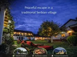 Domacinstvo Cikic Zasavica